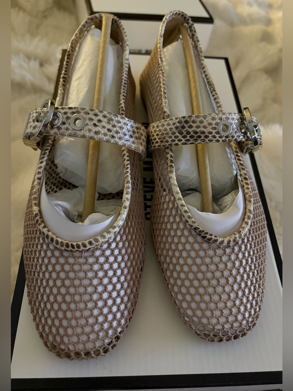 Steve Madden Mesh Flats (size 7.5)